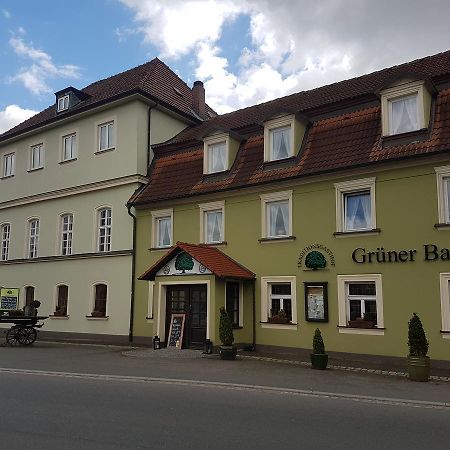 Traditionsgasthof Gruener Baum 巴特司塔福斯坦 外观 照片